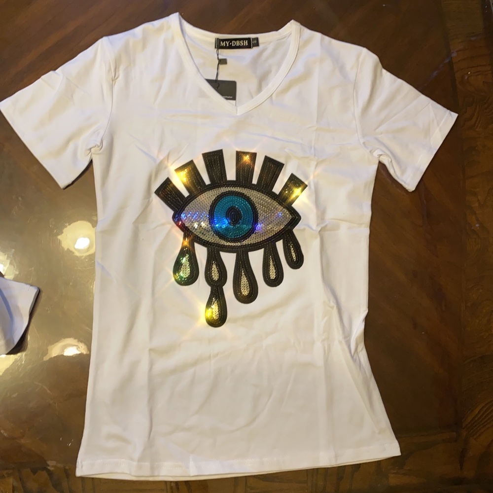 White Vneck shirt With Sequins Eye🥰